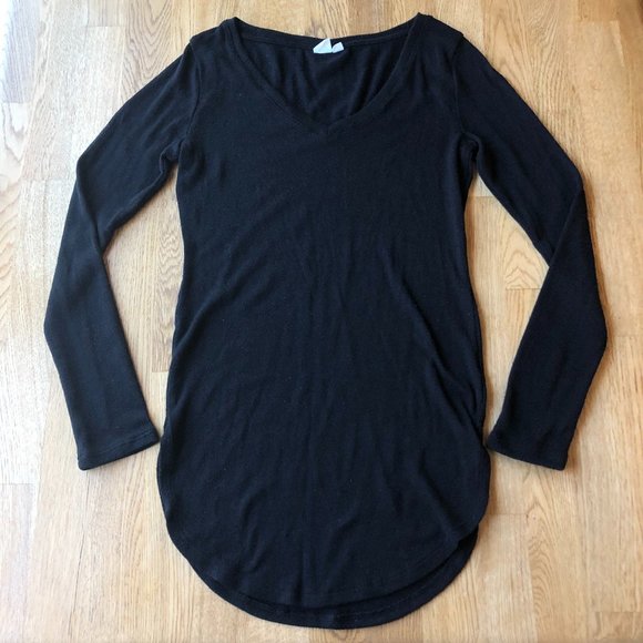 GAP Black V-Neck Knit Tunic Top Size Small - Picture 2 of 8
